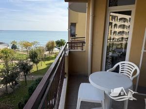 Prodej bytu 1+kk, Aheloy, Bulharsko, 67 m2