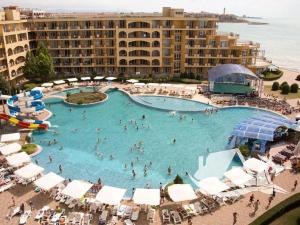 Prodej bytu 1+kk, Aheloy, Bulharsko, 67 m2