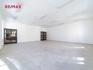 Prodej obchodního prostoru, Králíky, 5. května, 519 m2