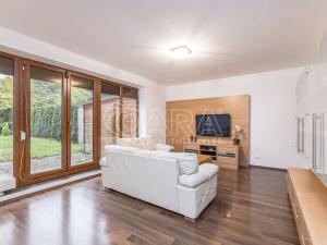 Prodej rodinného domu, Zbuzany, Lomená, 162 m2