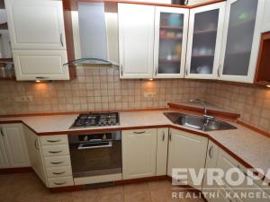 Prodej bytu 2+1, Praha - Hloubětín, Zelenečská, 54 m2