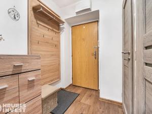 Prodej bytu 2+kk, Trutnov, náměstí Horníků, 56 m2