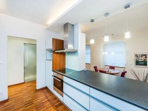 Pronájem bytu 2+1, Praha - Malá Strana, Nosticova, 67 m2