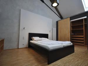 Pronájem bytu 3+kk, Praha - Holešovice, Na Maninách, 146 m2