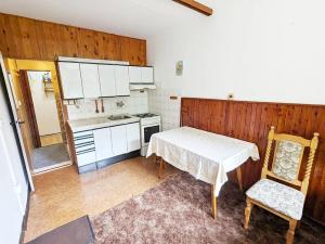 Pronájem bytu 3+1, Most, U Stadionu, 55 m2