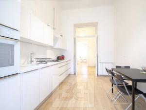 Pronájem bytu 3+1, Praha - Vinohrady, Mánesova, 111 m2