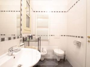 Pronájem bytu 3+1, Praha - Vinohrady, Mánesova, 111 m2