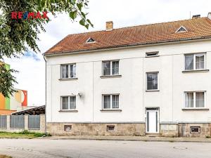 Prodej vícegeneračního domu, České Velenice, Komenského, 247 m2