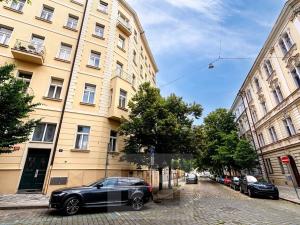 Prodej kanceláře, Praha - Vinohrady, Na Kozačce, 95 m2
