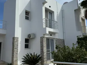 Prodej vily, Bogazi, Kypr, 90 m2