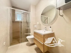 Prodej bytu 3+kk, Novalja, Chorvatsko, 72 m2