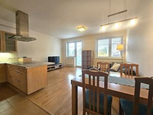 Pronájem bytu 2+kk, Benešov, Dukelská, 63 m2