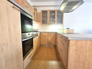 Pronájem bytu 2+kk, Benešov, Dukelská, 63 m2