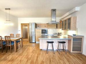 Pronájem bytu 2+kk, Benešov, Dukelská, 63 m2