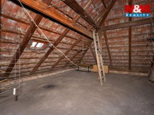 Prodej rodinného domu, Choltice - Ledec, 180 m2