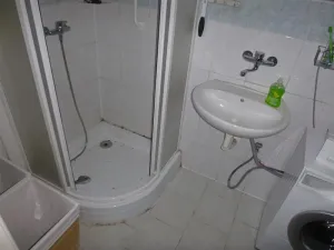 Dražba rodinného domu, Petrohrad, 362 m2