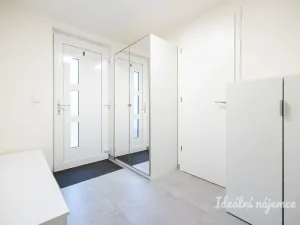 Pronájem rodinného domu, Horoušany, Kubišova, 120 m2
