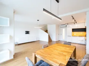 Pronájem rodinného domu, Horoušany, Kubišova, 120 m2