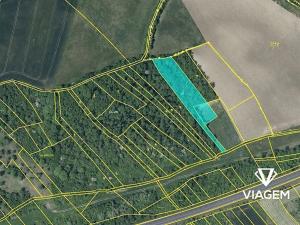 Prodej podílu zahrady, Třebenice, 2338 m2