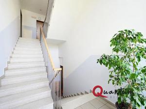 Pronájem bytu 1+kk, Praha - Žižkov, Květinková, 37 m2