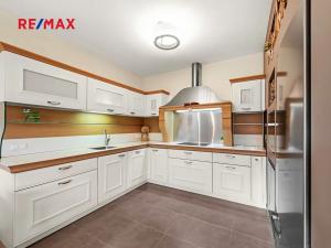 Prodej bytu 4+kk, Praha - Břevnov, Na Petynce, 120 m2