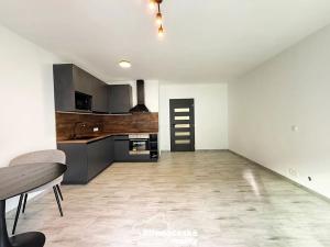 Pronájem bytu 1+kk, Uhlířské Janovice, Hrnčířská, 35 m2