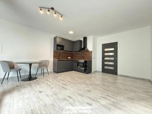 Pronájem bytu 1+kk, Uhlířské Janovice, Hrnčířská, 35 m2