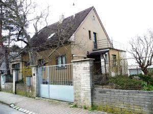 Prodej rodinného domu, Praha - Dolní Chabry, Kobyliská, 200 m2