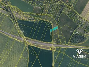 Prodej podílu pole, Roudnice nad Labem, 318 m2