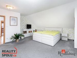 Prodej rodinného domu, Hradec Králové - Roudnička, Horní, 210 m2