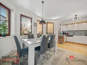 Prodej rodinného domu, Hradec Králové - Roudnička, Horní, 210 m2