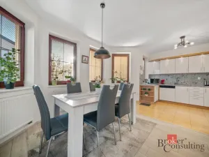 Prodej rodinného domu, Hradec Králové - Roudnička, Horní, 210 m2