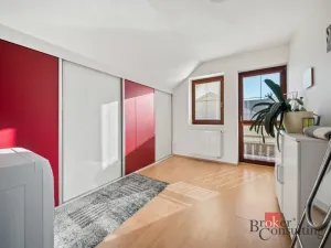 Prodej rodinného domu, Hradec Králové - Roudnička, Horní, 210 m2