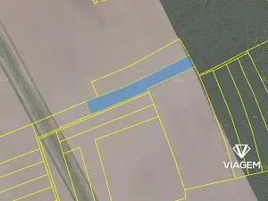 Prodej podílu pole, Praha - Královice, 1928 m2