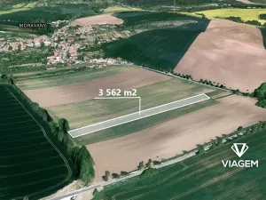 Prodej podílu pole, Moravany, 890 m2
