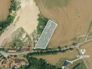 Prodej podílu zahrady, Chroustovice, 1936 m2