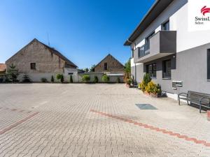 Prodej bytu 3+kk, Břežany II, 74 m2