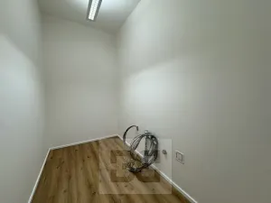 Pronájem bytu 1+kk, Brno, Komárovská, 50 m2