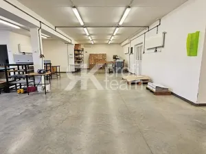 Prodej komerční nemovitosti, Opava, Slezská, 1385 m2