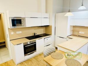 Pronájem bytu 1+kk, Dobřichovice, Anežky České, 34 m2