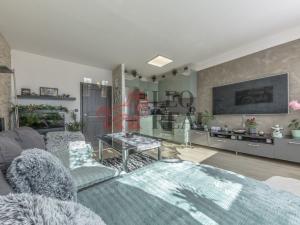 Prodej bytu 2+kk, Praha - Černý Most, Kpt. Stránského, 46 m2