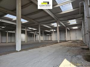 Pronájem výrobních prostor, Kozomín, 8081 m2