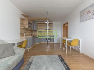 Prodej bytu 2+kk, Praha, Štúrova, 40 m2