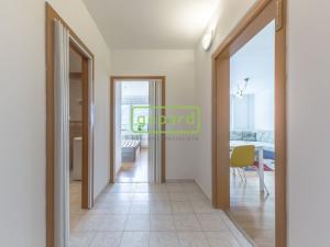 Prodej bytu 2+kk, Praha, Štúrova, 40 m2