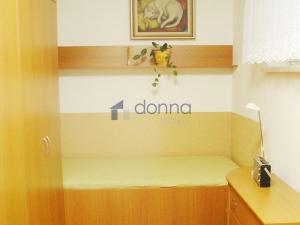 Pronájem bytu 2+kk, Praha, Pod novou školou, 45 m2