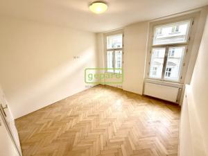 Pronájem bytu 2+kk, Praha - Žižkov, Vlkova, 35 m2