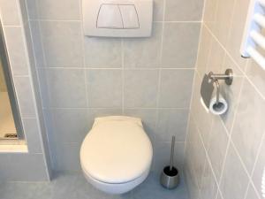 Pronájem bytu 1+kk, Praha - Jinonice, Peroutkova, 18 m2