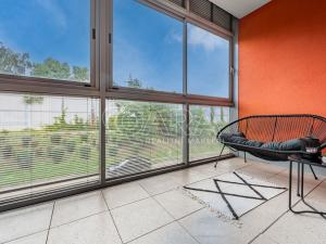 Pronájem bytu 2+kk, Praha - Liboc, Naardenská, 80 m2