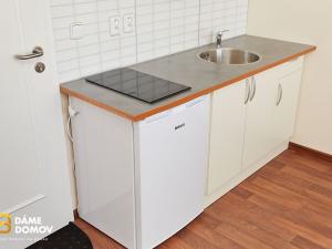 Pronájem bytu 1+kk, Zlín - Prštné, L. Váchy, 24 m2