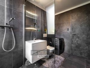 Pronájem bytu 2+kk, Hluboká nad Vltavou, U Parku, 69 m2